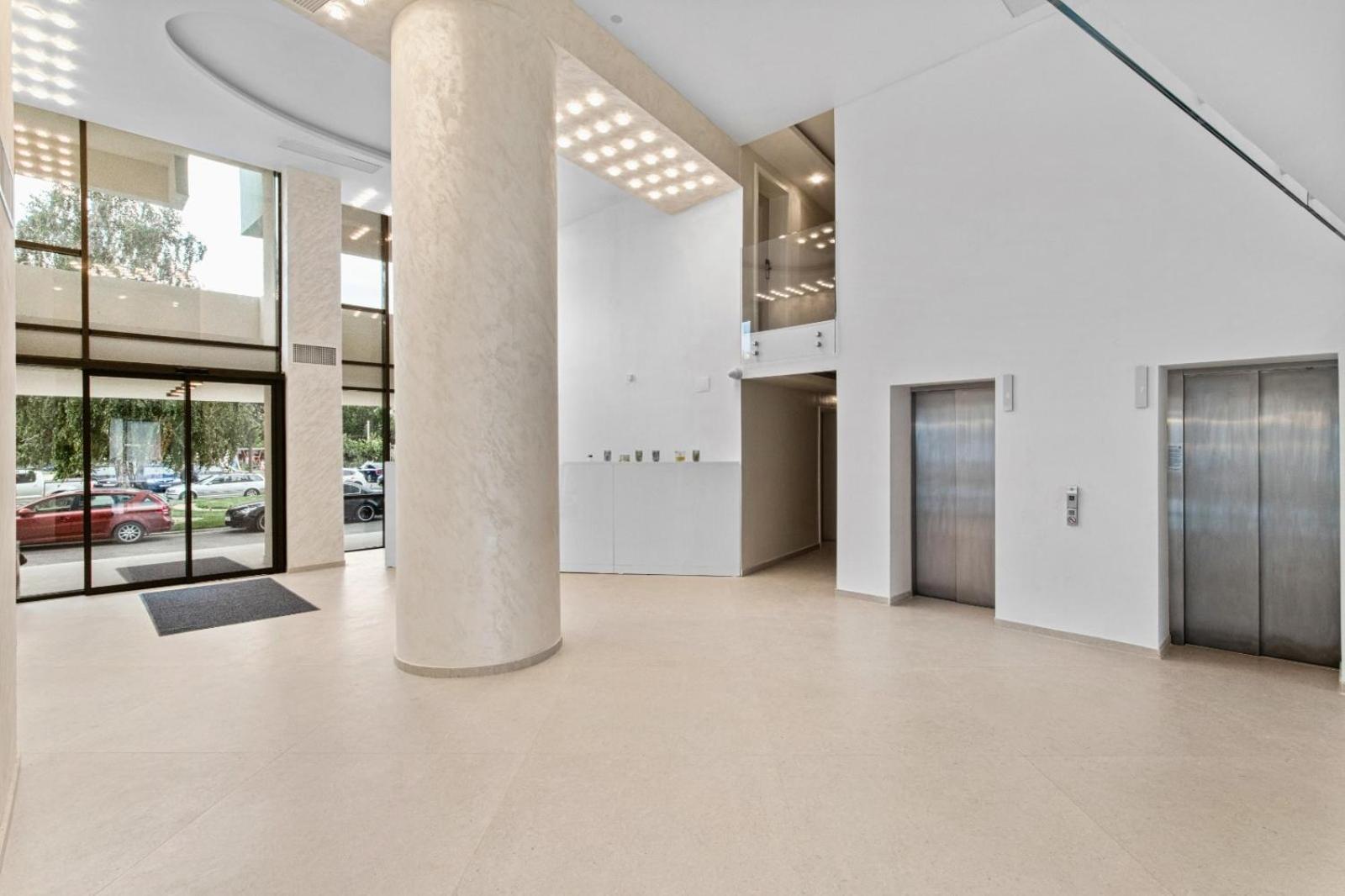 Hotel Atena*** 萨图恩 外观 照片