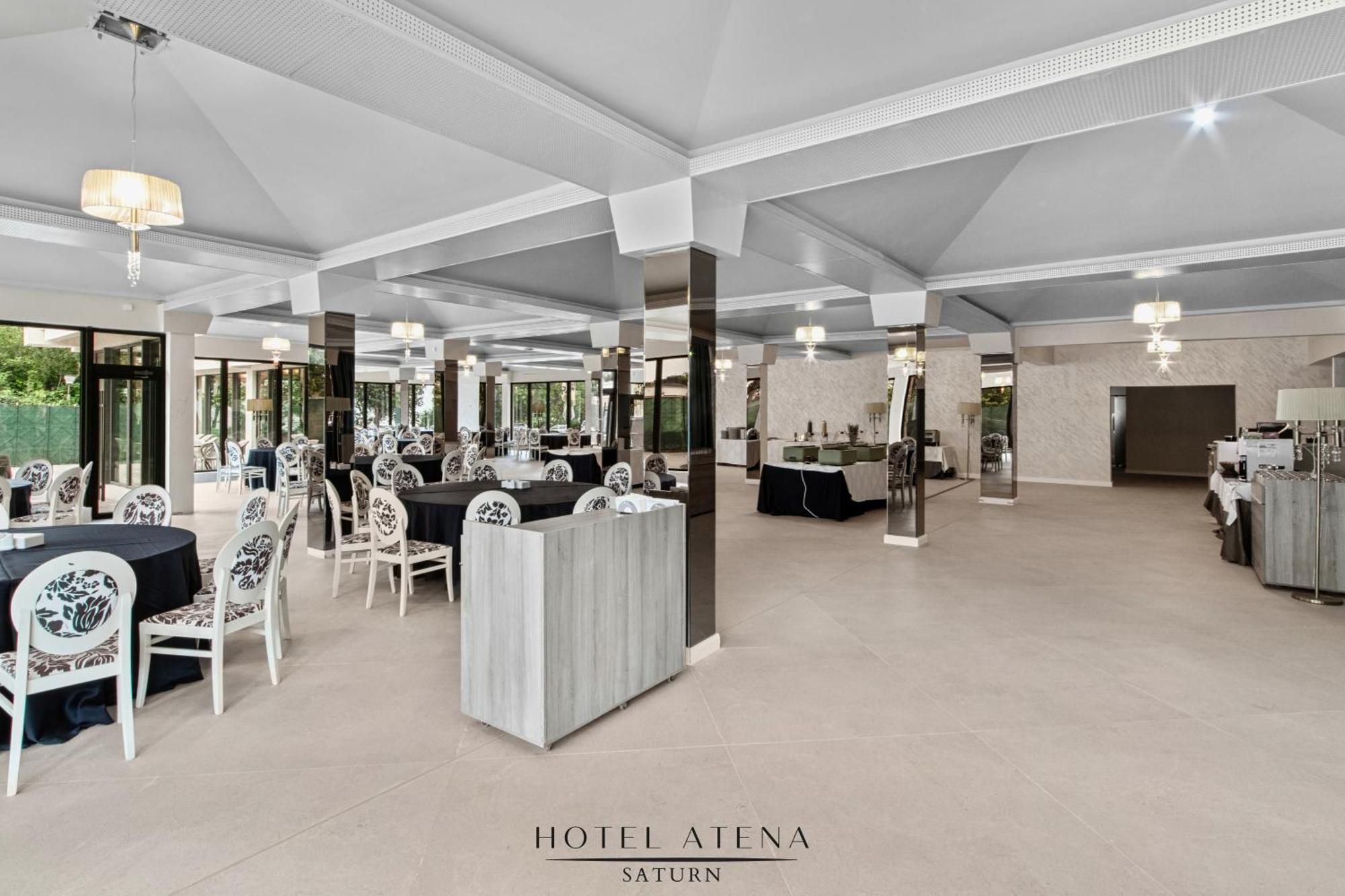Hotel Atena*** 萨图恩 外观 照片