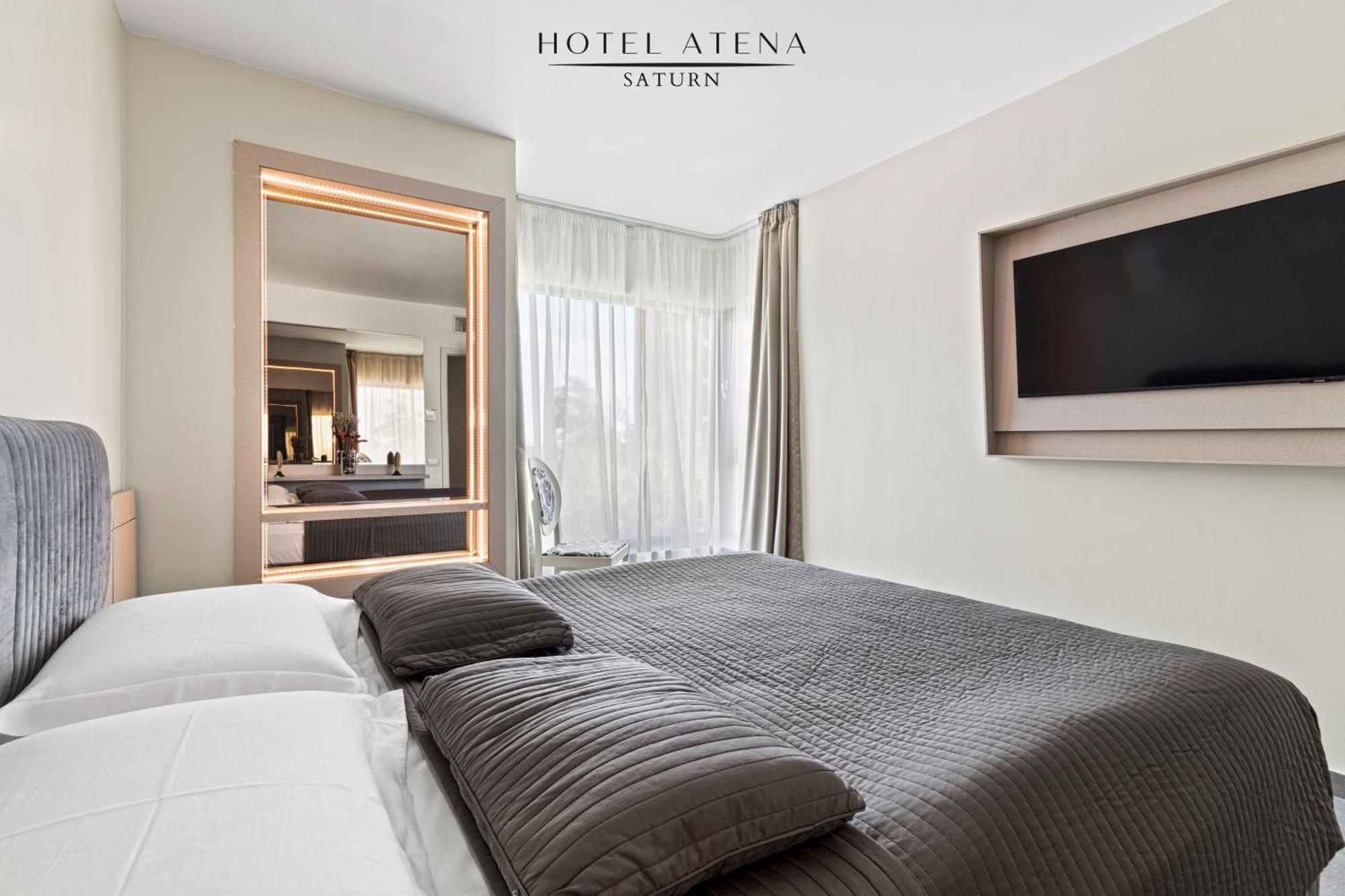 Hotel Atena*** 萨图恩 外观 照片
